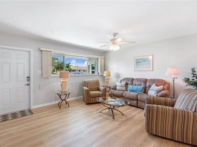 House for sale in Bonita Springs