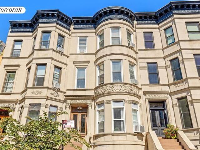 Apartment for sale in Brooklyn