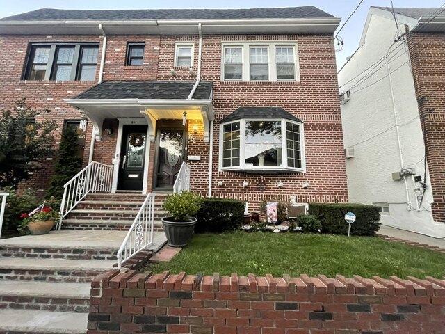 House for sale in Dyker Heights, New York