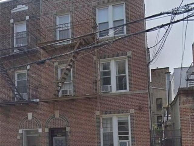 House for sale in Arverne, New York