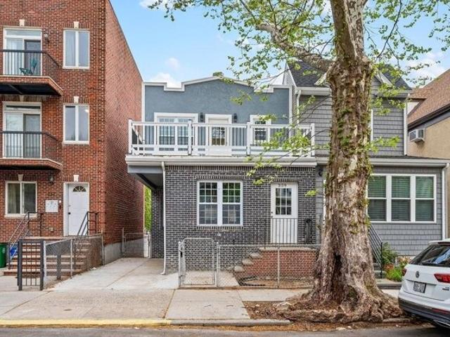 House for sale in Arverne, New York