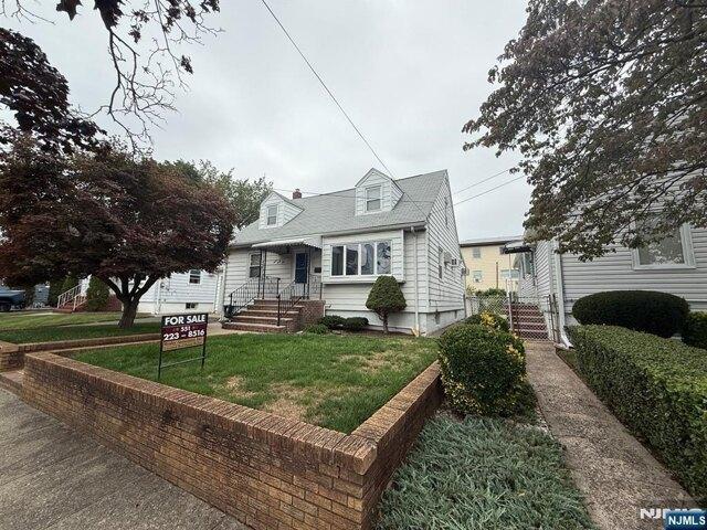 House for sale in Carlstadt, New Jersey