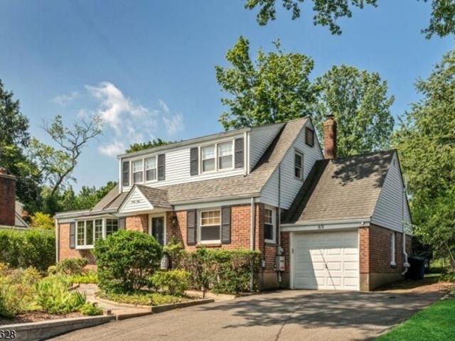House for sale in Cresskill, Bergen County
