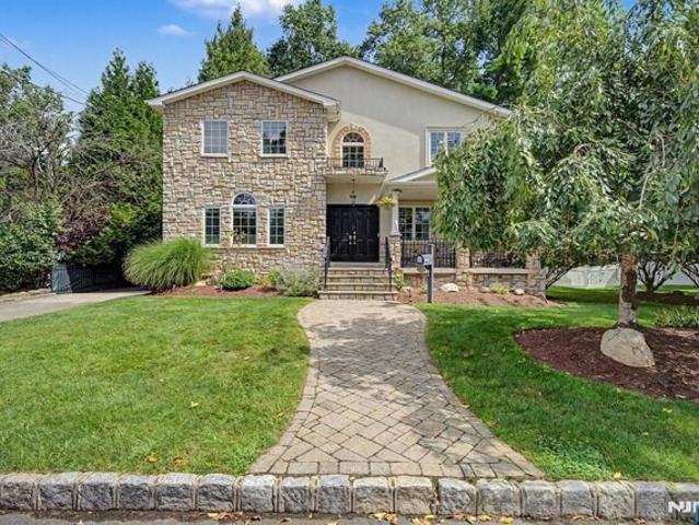 House for sale in Cresskill, Bergen County