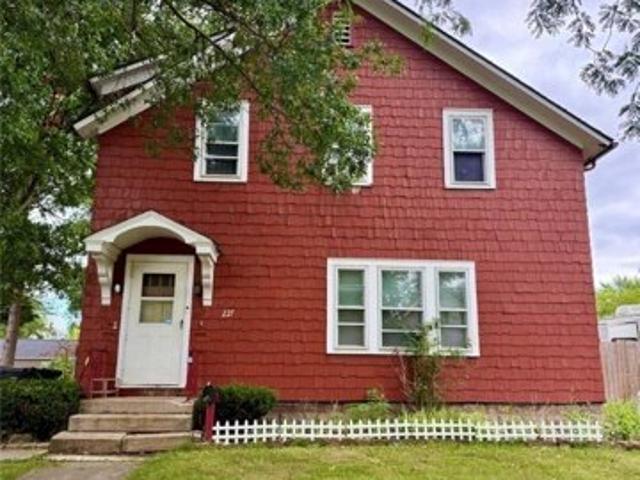 House for sale in Elyria, Ohio