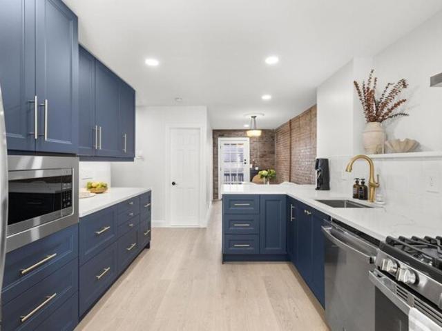 House for sale in Hudson, New Jersey