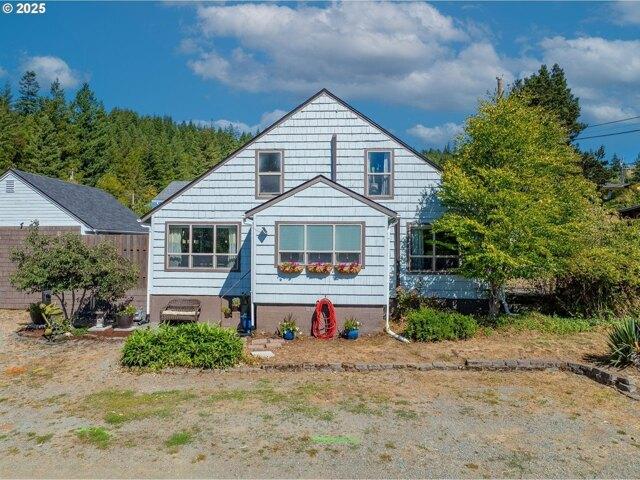 House for sale in Oregonia