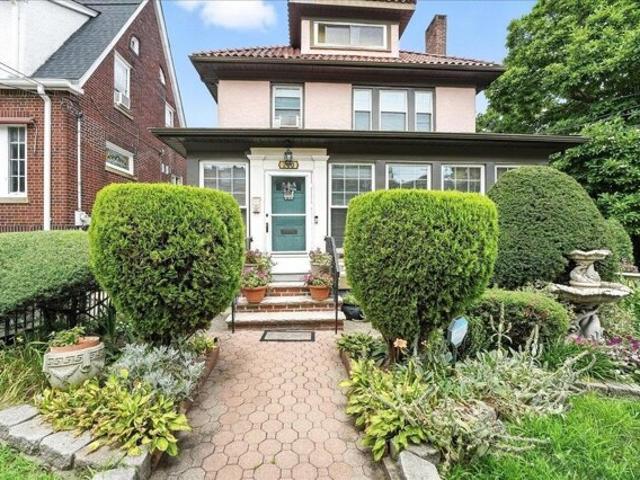 House for sale in North Bergen
