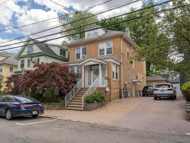 House for sale in North Bergen