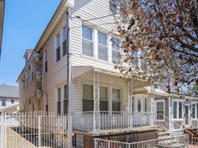 House for sale in North Bergen