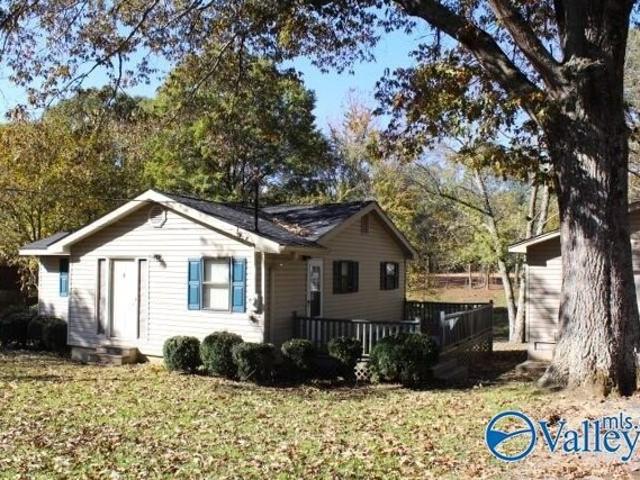 House for sale in Arab, Alabama