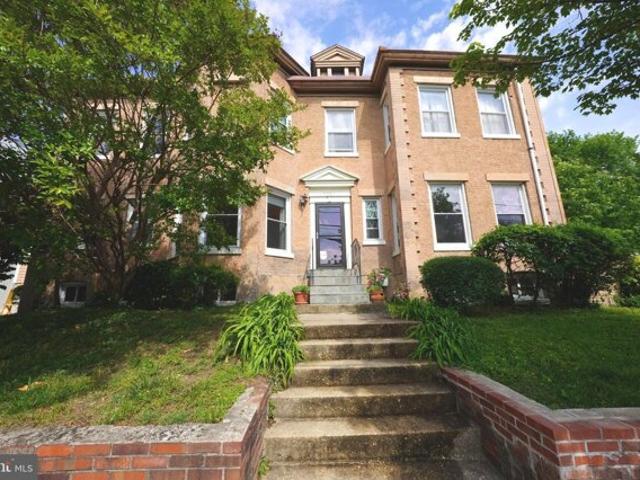 House for sale in Washington, Washington DC