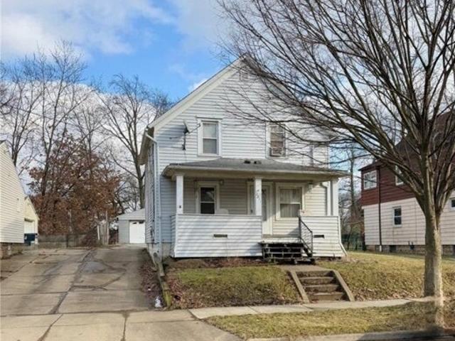 House for sale in Akron