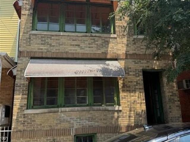 House for sale in Hudson, New Jersey