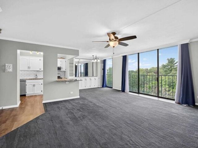 Condo for sale in East Moline, Illinois