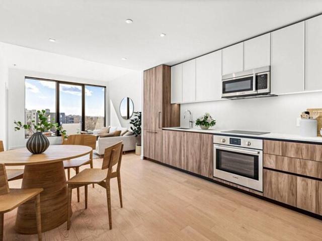 Condo for sale in Hudson, New Jersey
