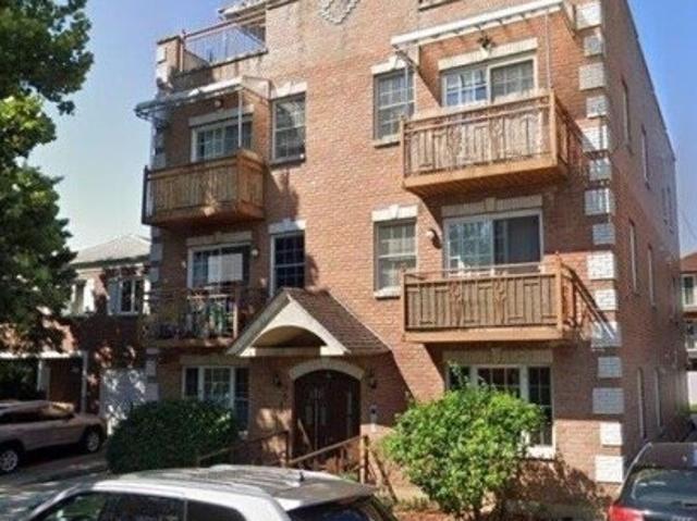 Condo for sale in Flushing