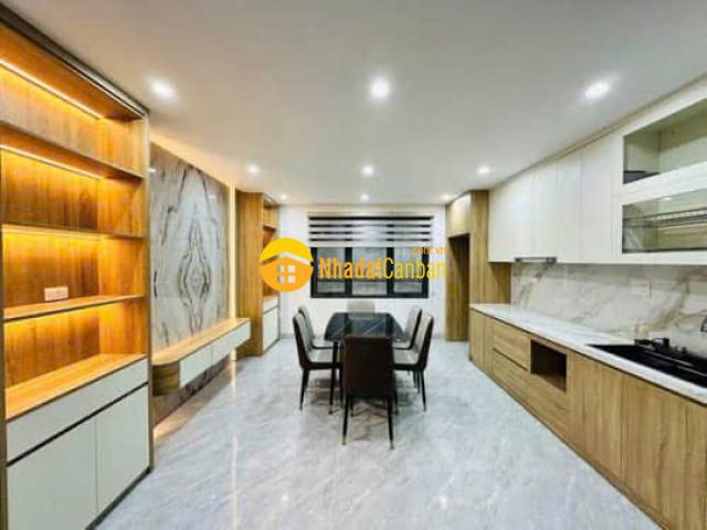 Nhà mặt phố bán