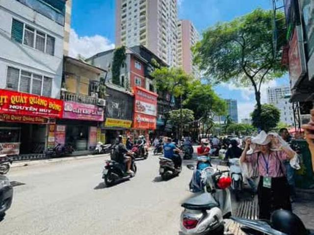 Nhà mặt phố bán tại Hoàn Kiếm, Hà Nội