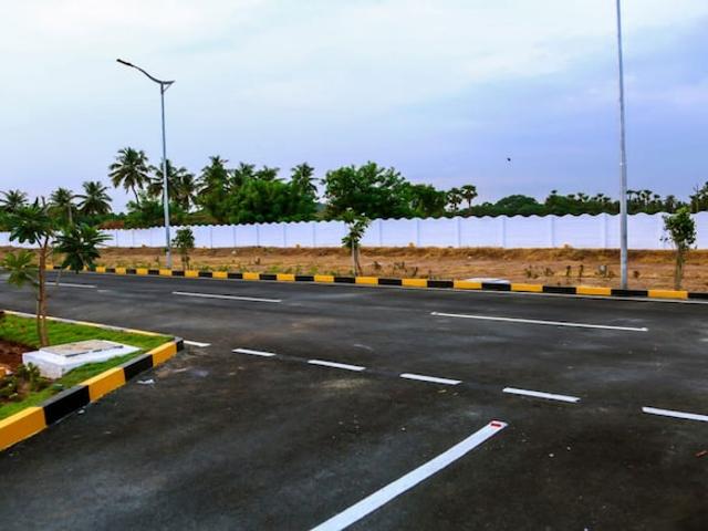 Land for sale in Vellore, Tamil Nadu