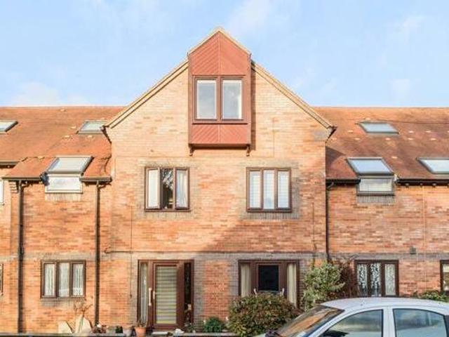 House for sale in Berrick Salome, Oxfordshire
