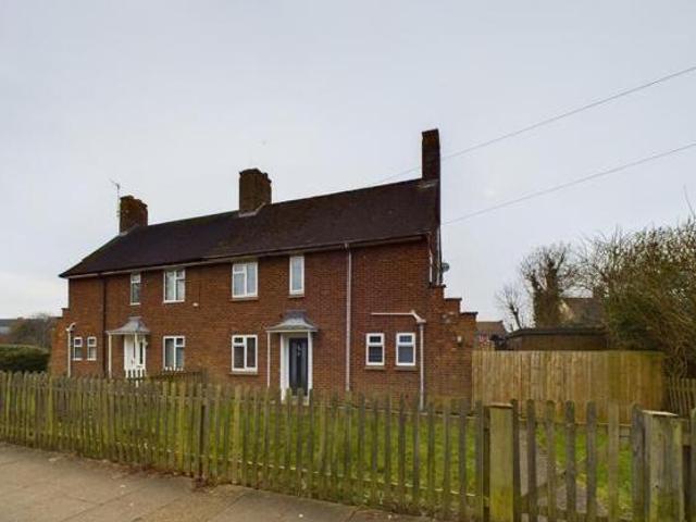 House for sale in Southcourt, Aylesbury