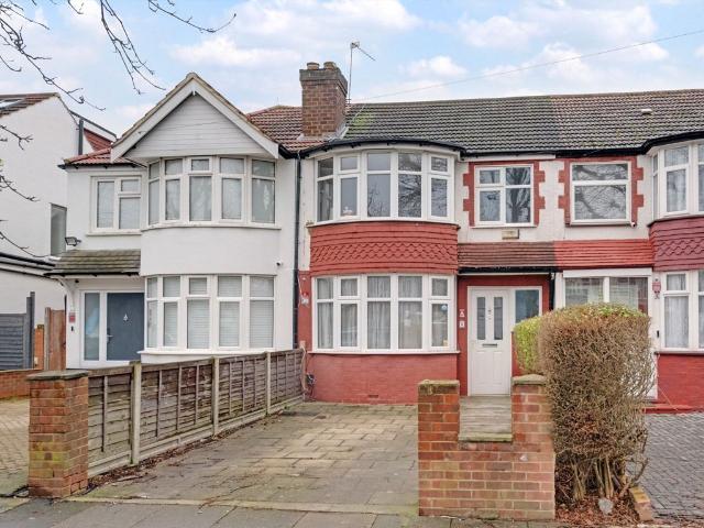 Apartment for rent in London Borough of Ealing, Perivale