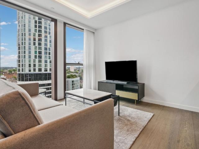 Apartment for rent in Nine Elms, Greater London