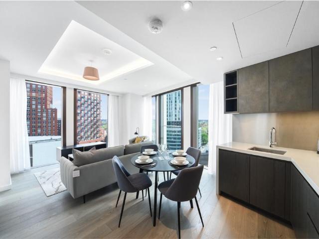 Apartment for rent in Nine Elms, Greater London