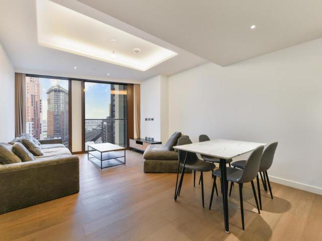 Apartment for rent in Nine Elms, Greater London