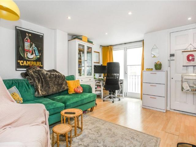 House for rent in London Borough of Wandsworth, Greater London