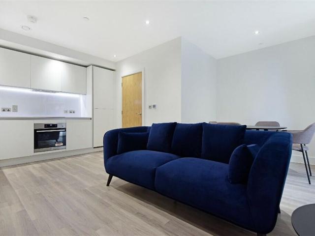 Apartment for rent in Silvertown, Greater London