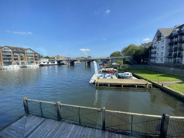 Apartment for rent in Royal Borough of Kingston upon Thames, Greater London