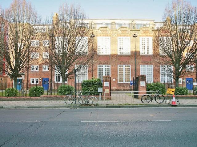 Apartment for rent in St Ebbes, The Slade