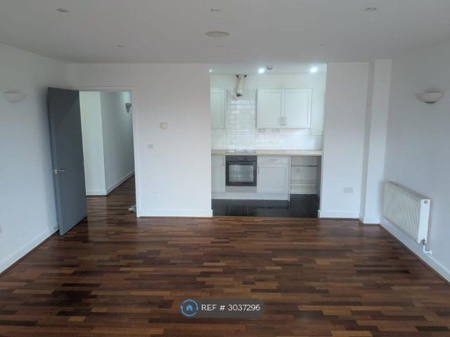 Apartment for rent in Greater London