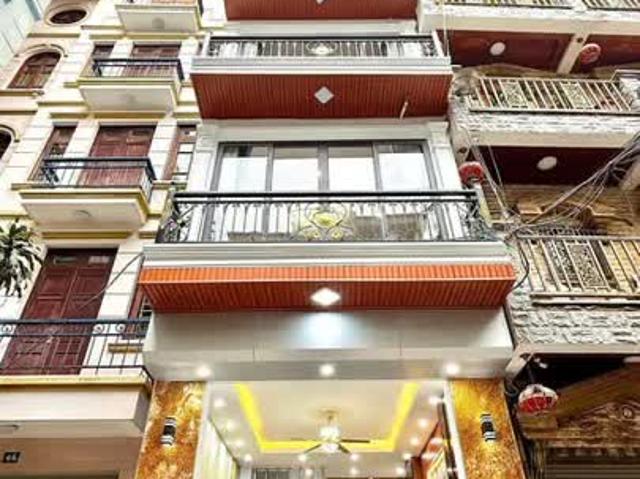 Nhà bán tại Hoàn Kiếm, Hà Nội