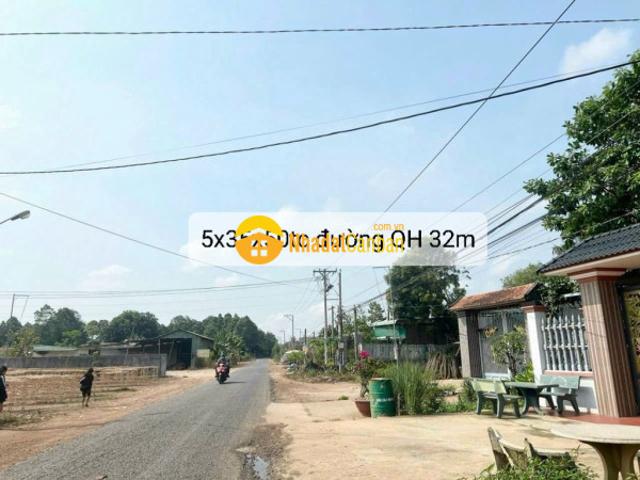 Mặt bằng bán
