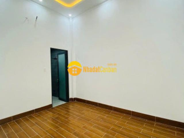 Nhà mặt phố bán