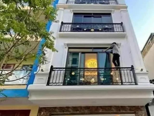 Nhà bán tại Hoàn Kiếm, Hà Nội