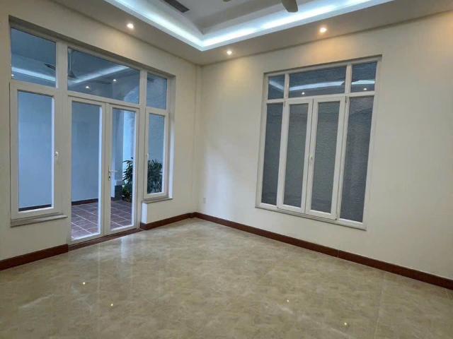 Biệt Thự cho thuê tại Khu phố 4, Thành phố Hồ Chí Minh