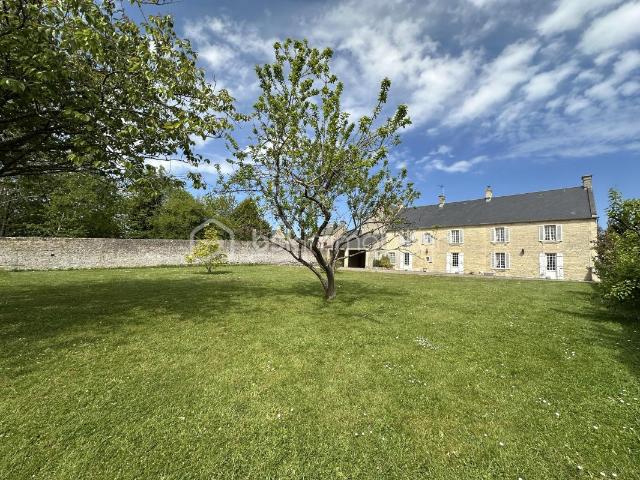 Château vente à Caen, Thaon