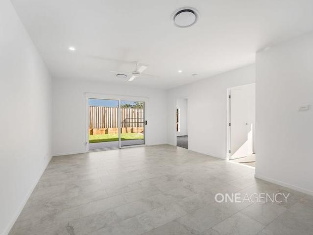 House for rent in Thrumster, New South Wales