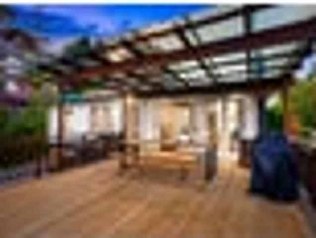 House for sale in Green Bay