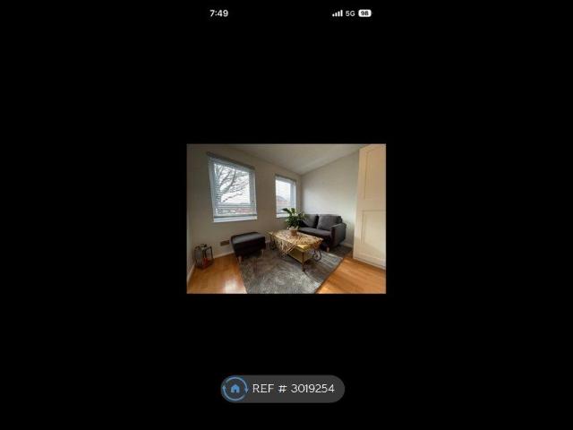 Studio for rent in Thatcham, West Berkshire