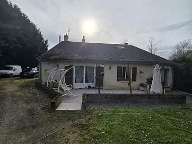 Maison vente à Saint-Amand-Montrond, Thaumiers