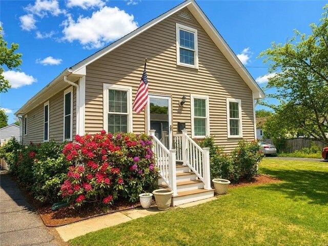 House for sale in Warwick, Rhode Island
