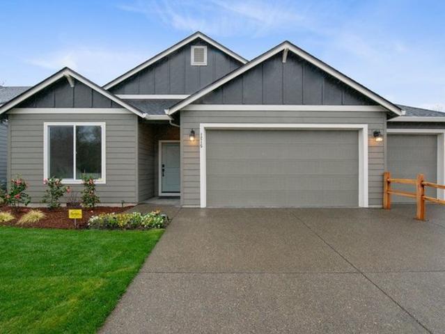 House for sale in Oregonia
