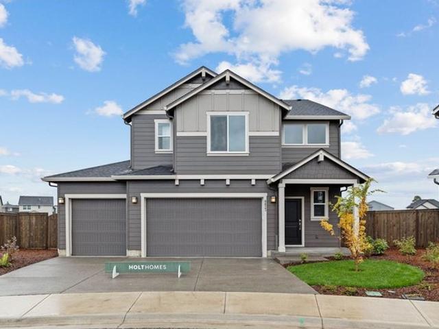 House for sale in Oregonia