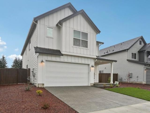 House for sale in Oregonia