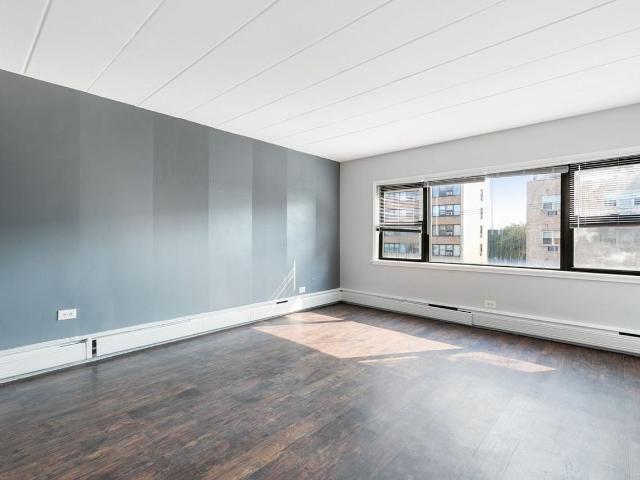 Apartment for rent in Chicago, Cook County